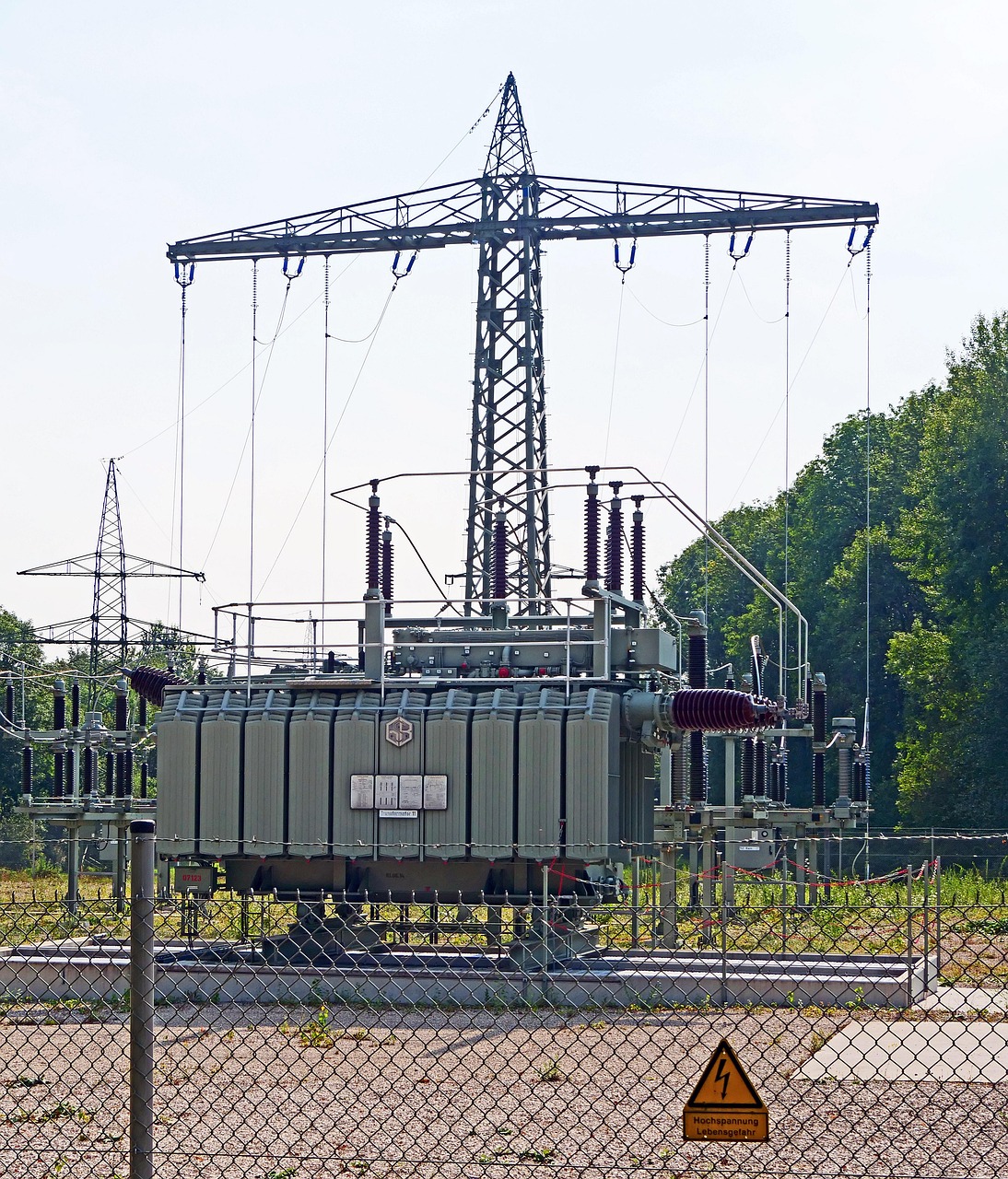 reconnection, high voltage, transformer, overhead line, power generation, power plant, energy, voltage, electricity, power line, high voltage pylon, transformer, transformer, transformer, transformer, transformer